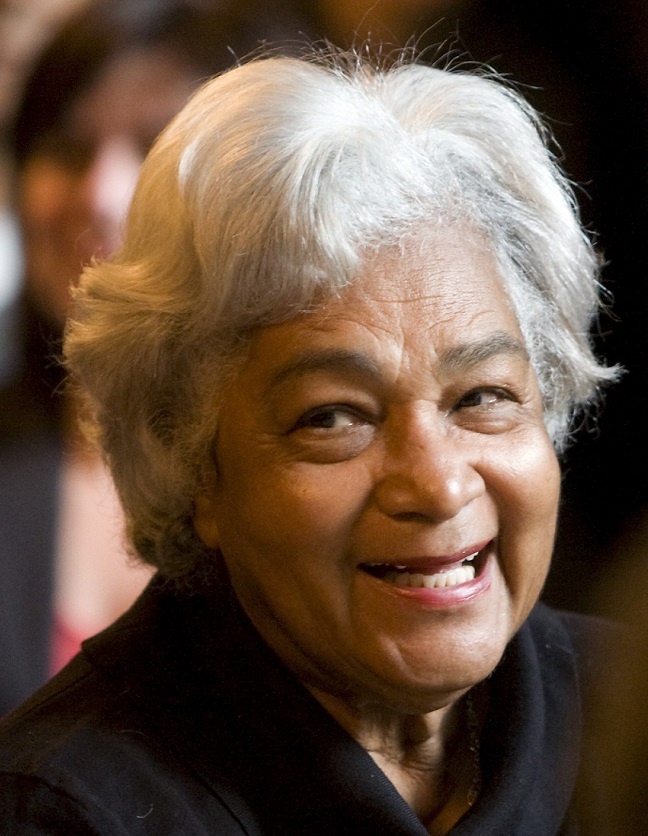Cynthia Mc Leod